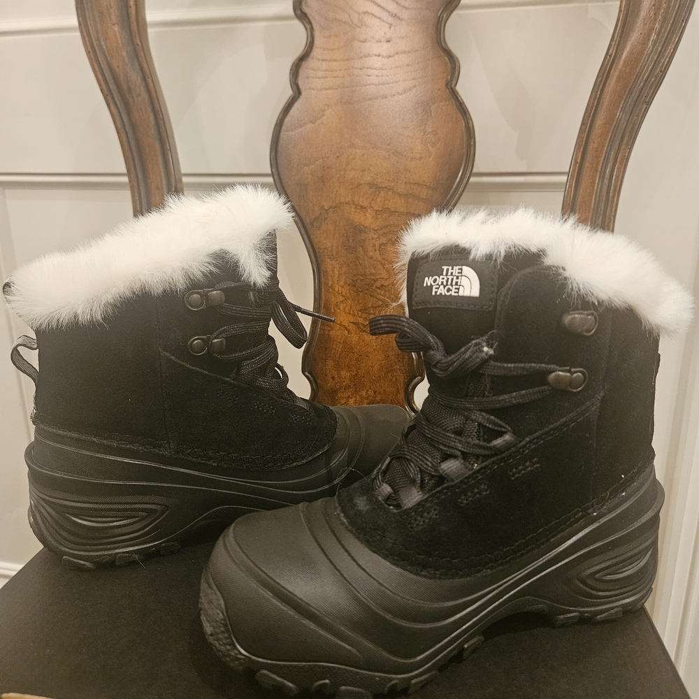 The North Face Kids Black Winter Boots
